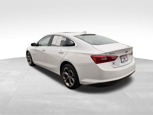 Used 2024 Chevrolet Malibu LT FWD image 4