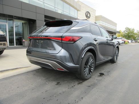 Used 2025 Lexus RX 350h w/ Convenience Package AWD/4WD image 9