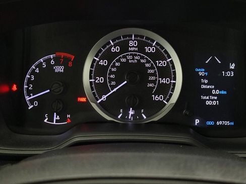 Used 2021 Toyota Corolla LE image 23