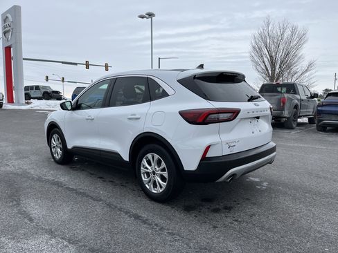 Used 2024 Ford Escape Active w/ Cold Weather Package image 17