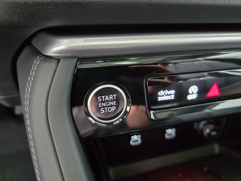 New 2025 Audi Q5 Premium image 24