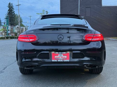 Used 2017 Mercedes-Benz C 300 Coupe image 4