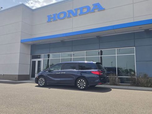 Certified 2024 Honda Odyssey EX-L image 19