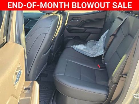 New 2025 Chevrolet Colorado LT w/ LT Convenience Package image 15
