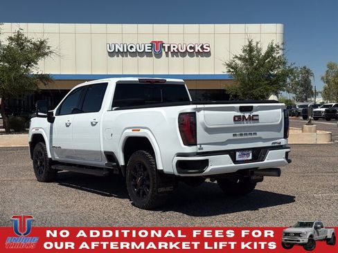 Used 2024 GMC Sierra 2500 AT4 w/ Technology Package AWD/4WD image 13