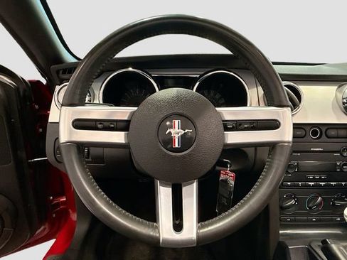 Used 2006 Ford Mustang GT image 9