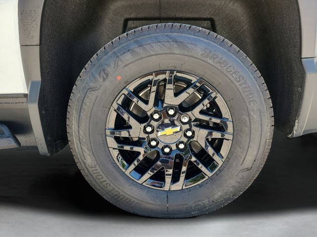 New 2026 Chevrolet Silverado EV LT w/ Plus Package AWD/4WD image 10