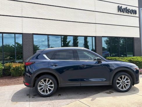 Used 2021 MAZDA CX-5 Grand Touring w/ GT Premium Package FWD image 3
