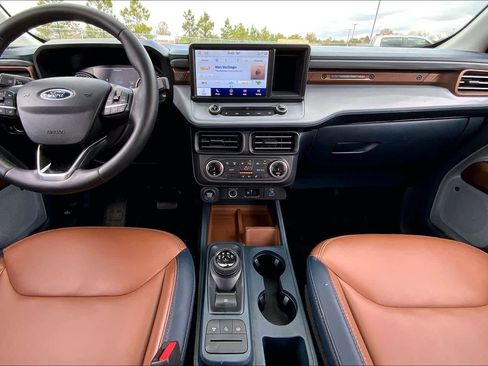 Used 2024 Ford Maverick Lariat image 14