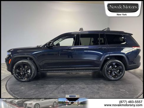 Used 2023 Jeep Grand Cherokee L Limited w/ Luxury Tech Group II AWD/4WD image 5