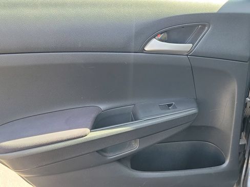 Used 2010 Honda Accord LX image 14