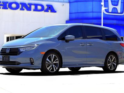 Used 2024 Honda Odyssey Touring