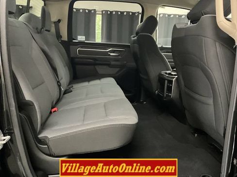 Used 2019 RAM 1500 Big Horn AWD/4WD image 33