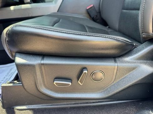Used 2019 Ford F150 Raptor w/ Equipment Group 802A Luxury AWD/4WD image 10