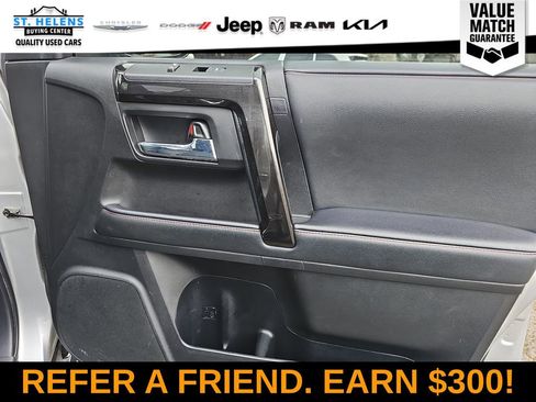 Used 2020 Toyota 4Runner Venture w/ Moonroof Package image 29