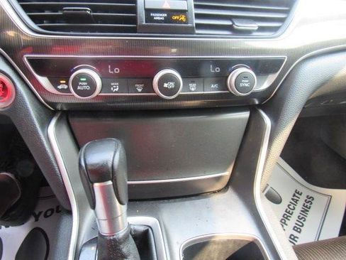 Used 2020 Honda Accord Sport image 37