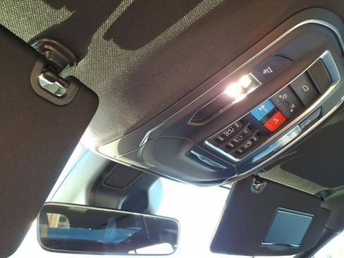 New 2025 Jeep Grand Cherokee Limited image 29