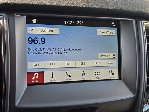 Used 2019 Ford Ranger XLT w/ Equipment Group 302A Luxury image 4