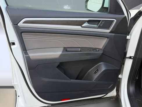 Used 2022 Volkswagen Atlas SE AWD/4WD image 23