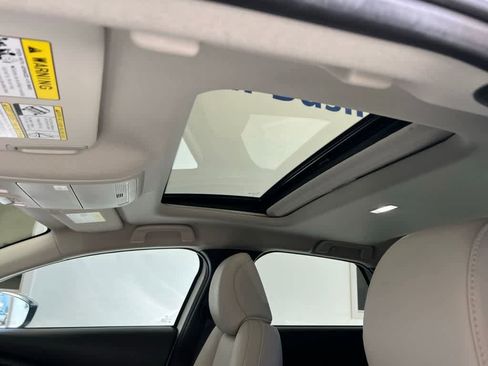 Certified 2025 MAZDA CX-30 AWD 2.5 S w/ Preferred Package image 16