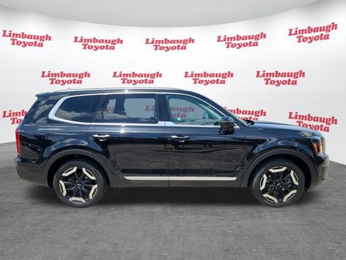 Used 2025 Kia Telluride S FWD image 2