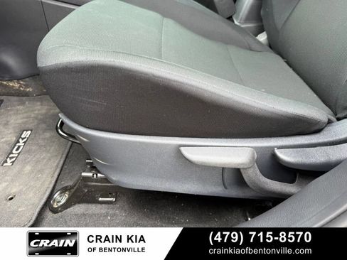 Used 2024 Nissan Kicks S FWD image 11
