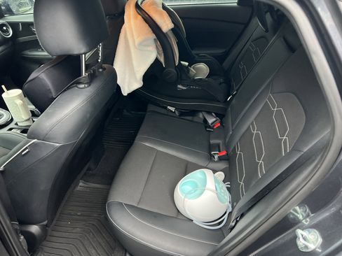 Used 2023 Kia Forte GT-Line w/ GT-Line Technology Package image 18