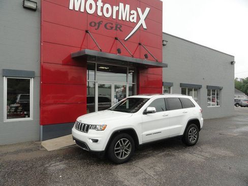 Used 2021 Jeep Grand Cherokee Limited AWD/4WD image 1