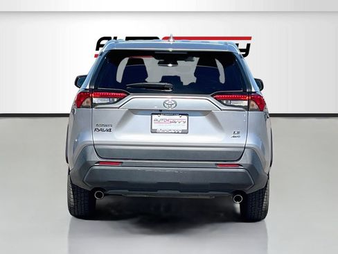 Used 2023 Toyota RAV4 LE AWD/4WD image 6