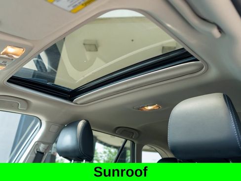Used 2017 Subaru Outback 2.5i Limited AWD/4WD image 12