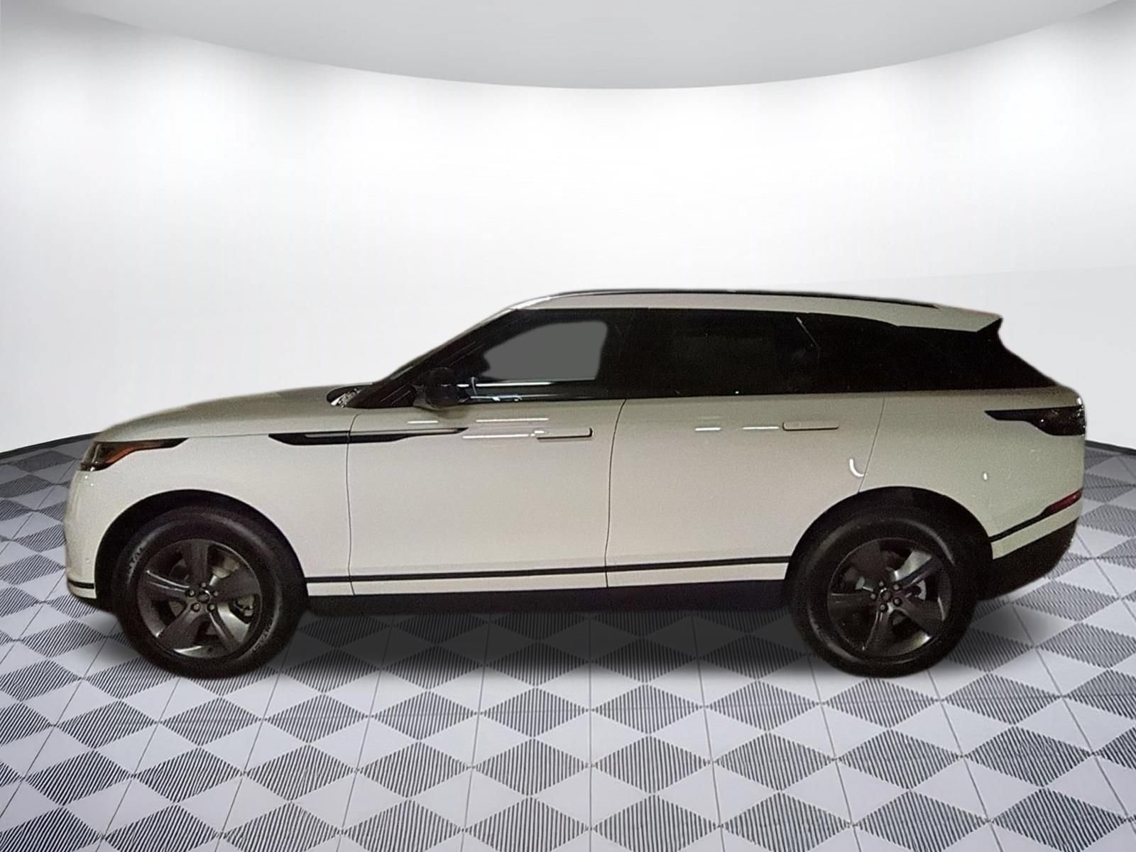 New 2026 Land Rover Range Rover Velar S AWD/4WD image 2