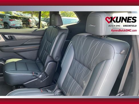 New 2026 Buick Enclave Avenir w/ Super Cruise Package FWD image 36