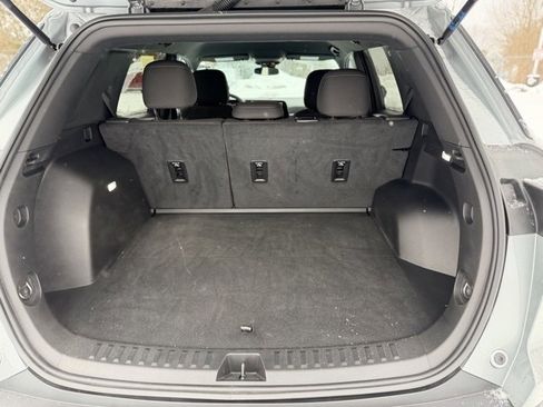 Used 2025 Chevrolet Equinox LT image 25