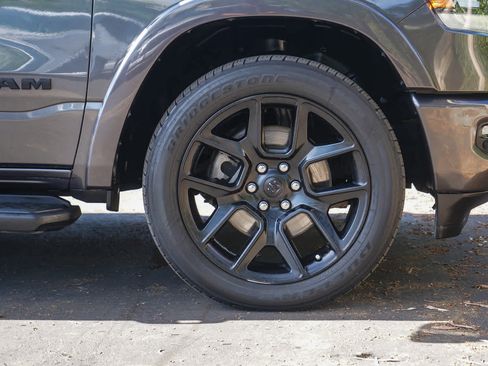 Used 2021 RAM 1500 Laramie AWD/4WD image 9