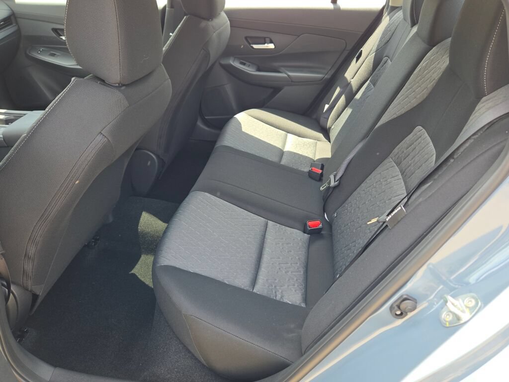 Used 2026 Nissan Sentra SV w/ SV Convenience Package FWD image 13