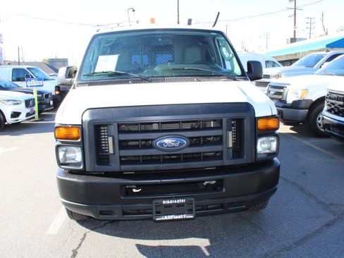 Used 2013 Ford E-150 and Econoline 150 RWD image 2