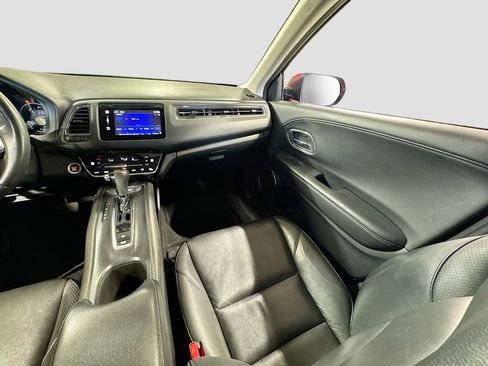 Used 2017 Honda HR-V EX-L image 16