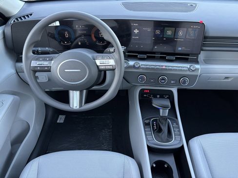 New 2026 Hyundai Kona SE image 16