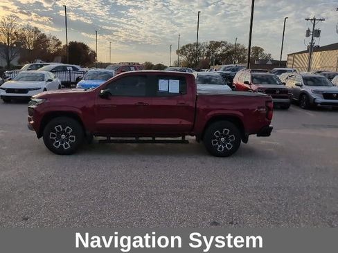 Used 2024 Chevrolet Colorado Z71 w/ Z71 Convenience Package 2 image 3