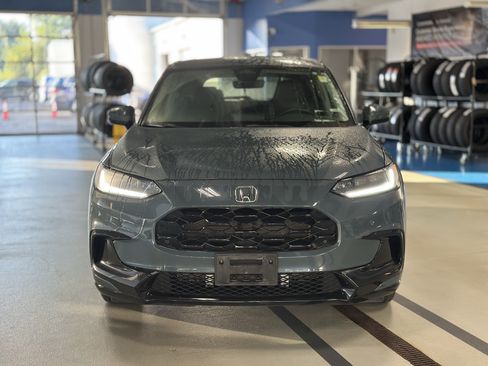 Used 2024 Honda HR-V EX-L image 2