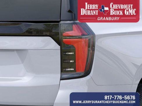 New 2026 Chevrolet Suburban LS image 13