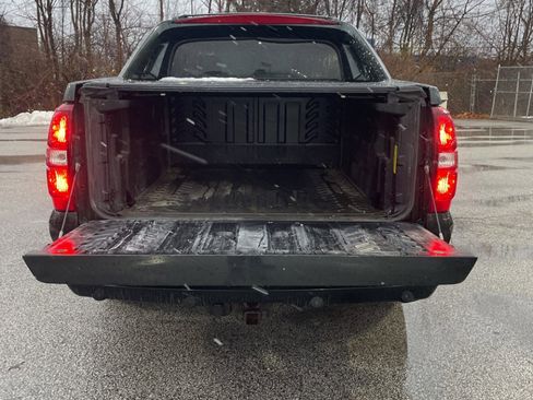 Used 2013 Chevrolet Avalanche LTZ image 13