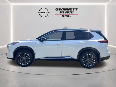 Certified 2026 Nissan Rogue Platinum w/ Platinum Premium Package AWD/4WD image 25