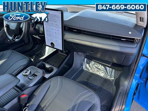 Used 2024 Ford Mustang Mach-E Premium image 10