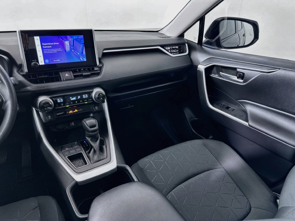 Certified 2025 Toyota RAV4 XLE w/ Convenience Package FWD image 24