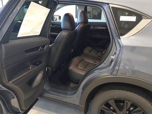 New 2025 MAZDA CX-5 Carbon Edition image 11
