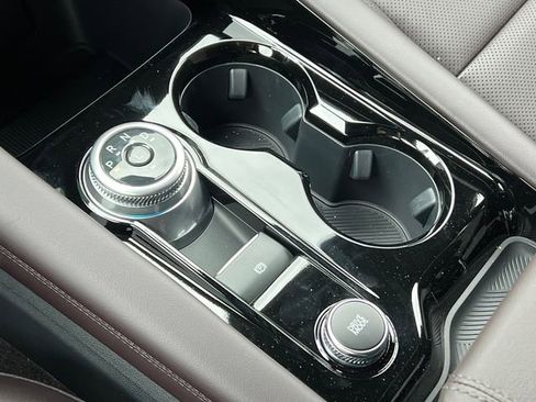 New 2026 Ford Explorer Platinum w/ LUX Leather Package image 34