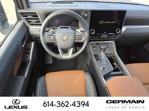 Certified 2025 Lexus GX 550 w/ Accessory Package (2T) image 40