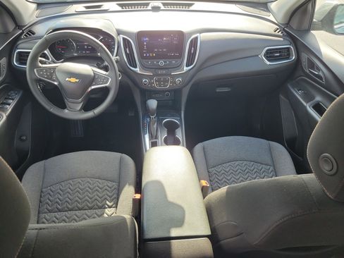 Used 2024 Chevrolet Equinox LT image 16