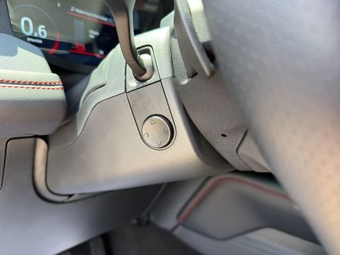 Used 2025 Ford Explorer ST RWD image 45